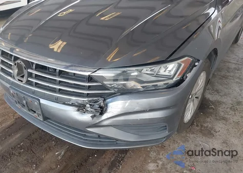 2019 Volkswagen Jetta 1.4T S z USA, uszkodzony, nr VIN 3VWN57BU9KM046827